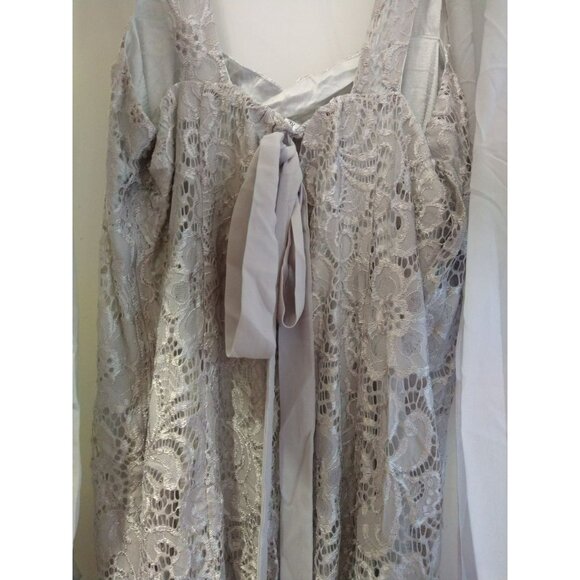 2 pc Sheath Lace Dress (Wedding Guest/Dinner/Date night/Event Dress) Size M - Picture 4 of 12